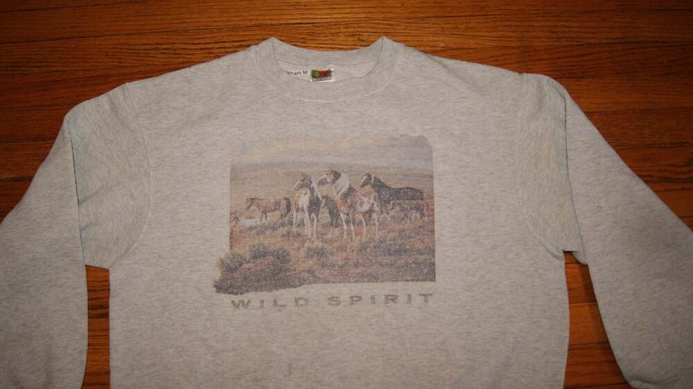 Vintage 90s Wild Spirit Equestrian Wild Horses Mustang L Sweatshirt Distressed